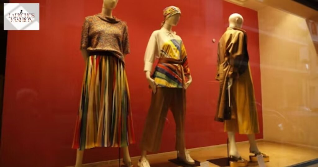 Neon Colors and Bright Styles in 1980s Fashion