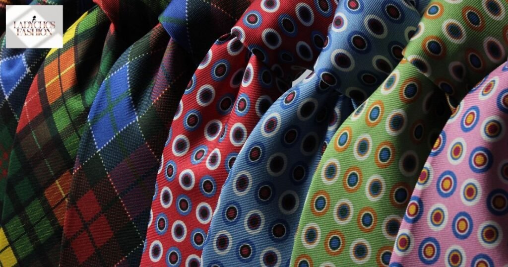 Popular Clothing Styles in 1970s Fashion