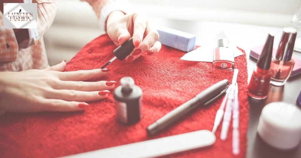 Trendy Fashion Nail Colors Dominating This Year